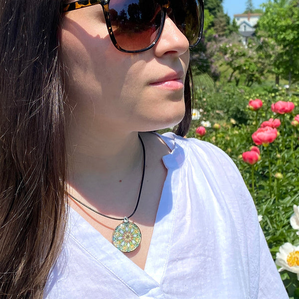 Glass Pendant Necklaces