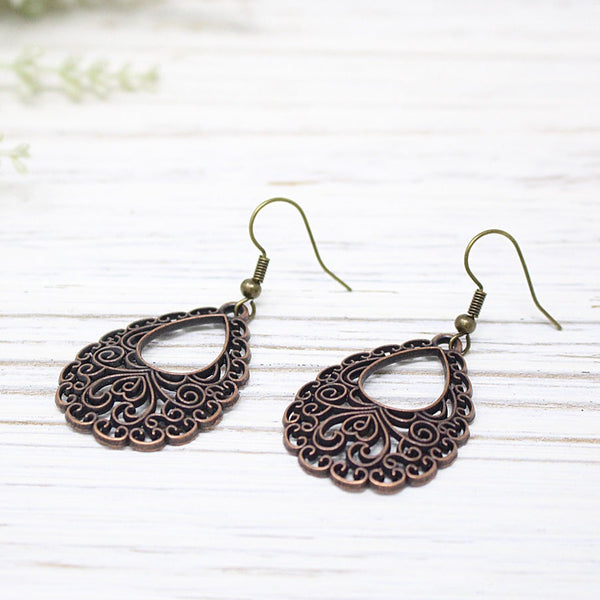 Scalloped Antique Copper Earring