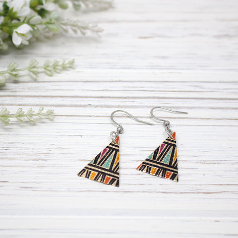 Shimmer Earring, Retro Triangle