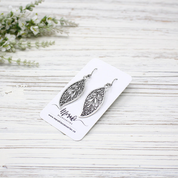 Filigree Leaf Earring