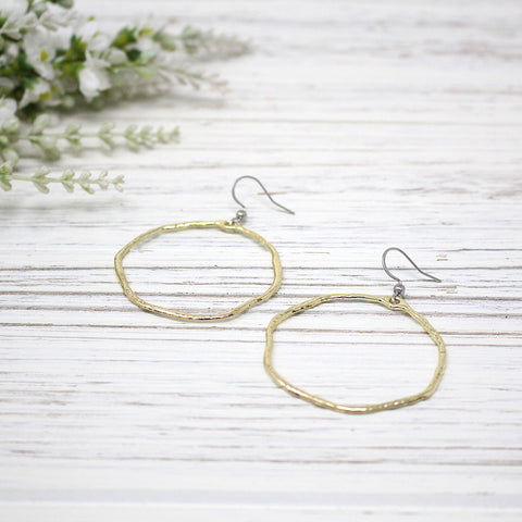 files/Organichammeredopencircleearring.jpg