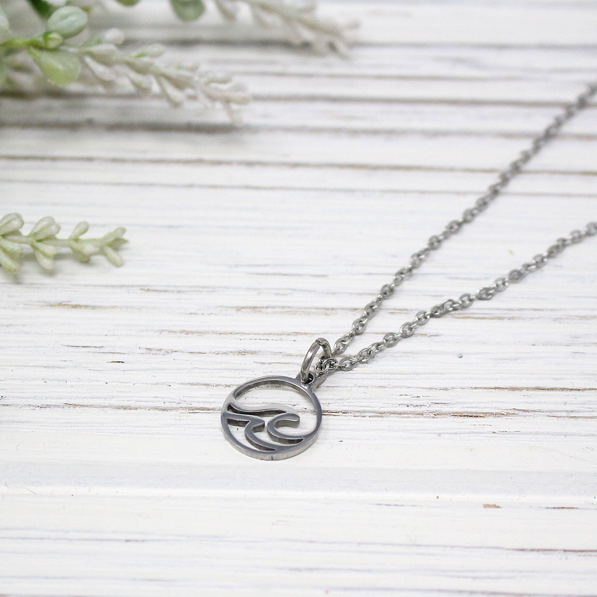 Mini Wave Design, Stainless Steel
