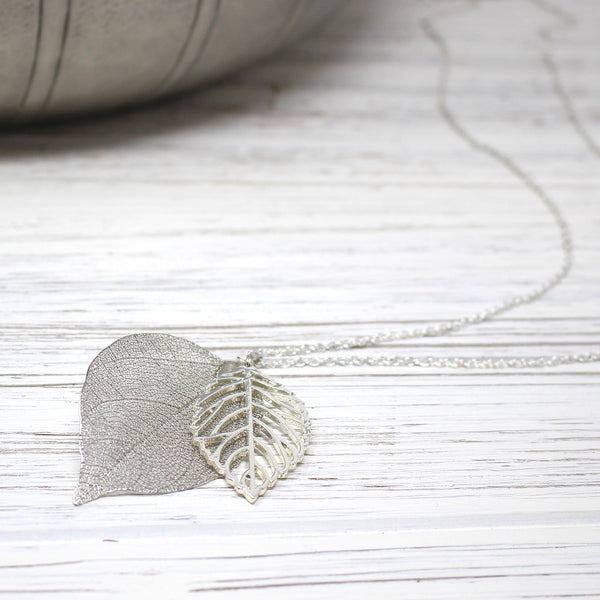 Pila Natural Leaf Necklace