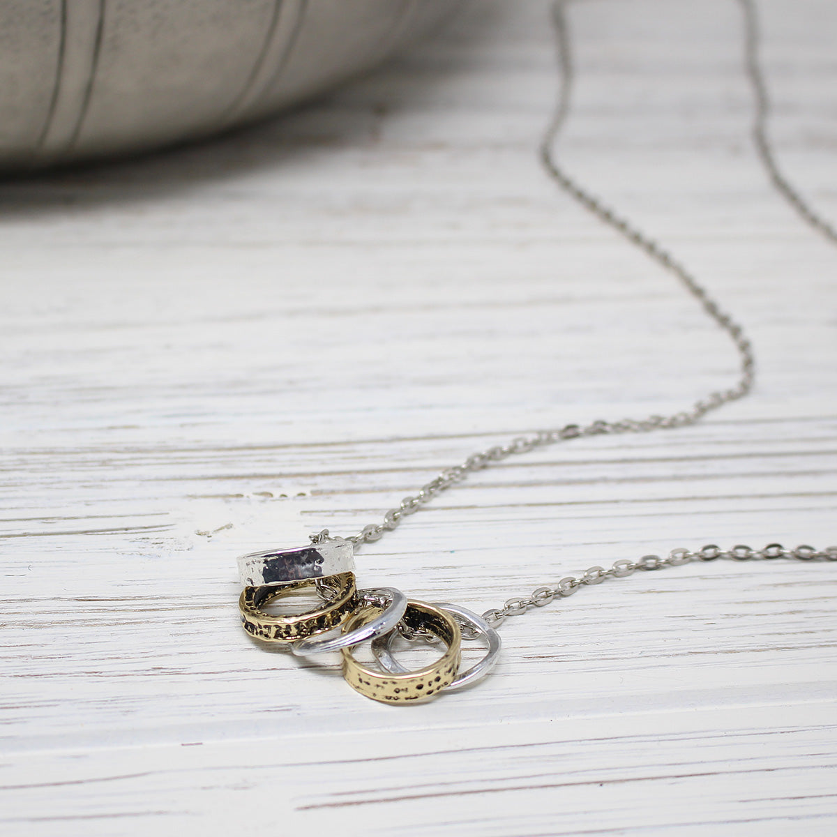 Pente Necklace
