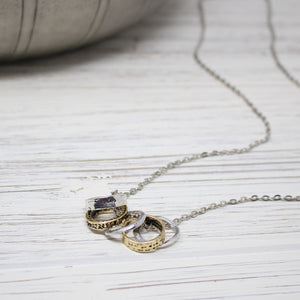 Pente Necklace