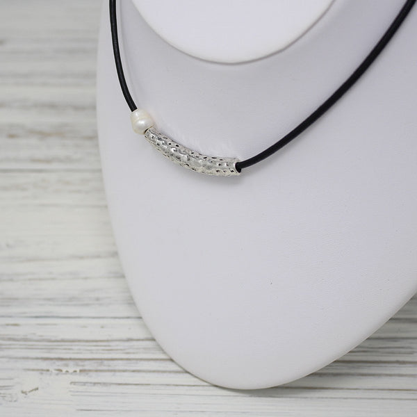 Neos Necklace