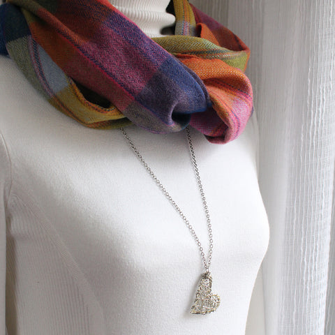 products/Wireheart_silverwithscarf.jpg