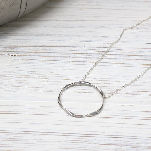Systrofi Necklace